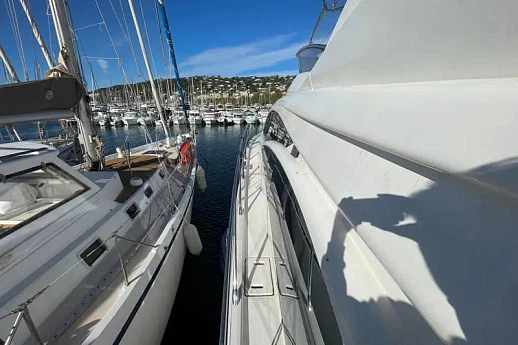 Яхта Azimut 58 2011 10