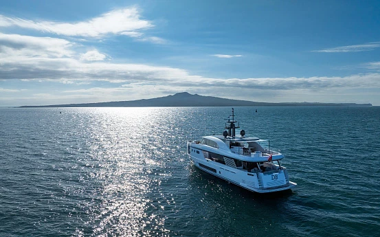 Яхта Azimut Magellano 30M 2023 12