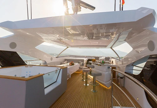 Яхта Sunseeker 95 2021 3