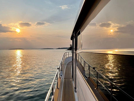 Яхта Nord Star 49+  12