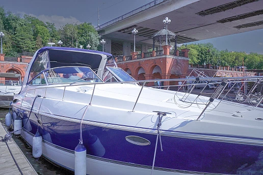 Яхта Cruisers Yacht 370 Express 2006 2