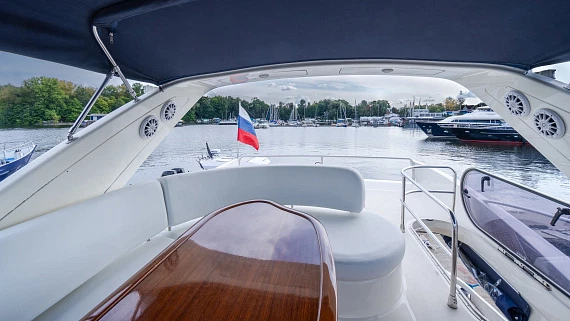 Яхта Azimut 50  7
