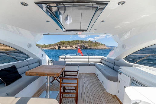 Sunseeker Predator 60 yacht 2010 5