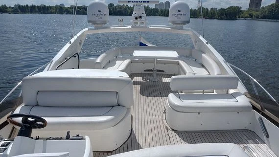 Яхта Sunseeker Manhattan 64 2001 12