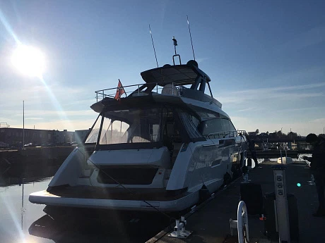 Яхта Ferretti 670 2018 14