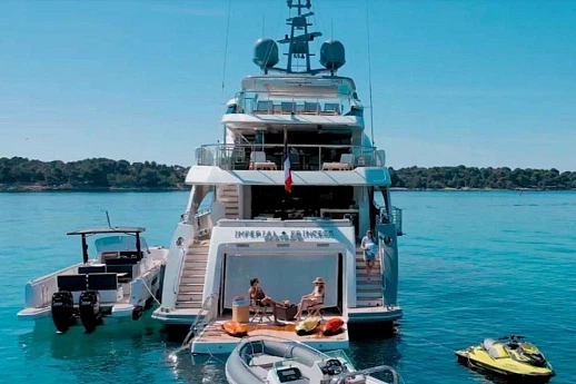 Яхта Princess 40M 2012 5