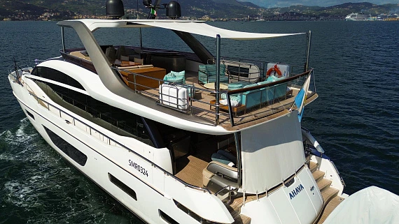 Princess Y85 yacht 2020 4