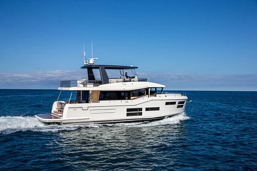 Яхта BENETEAU GRAND TRAWLER 62  3