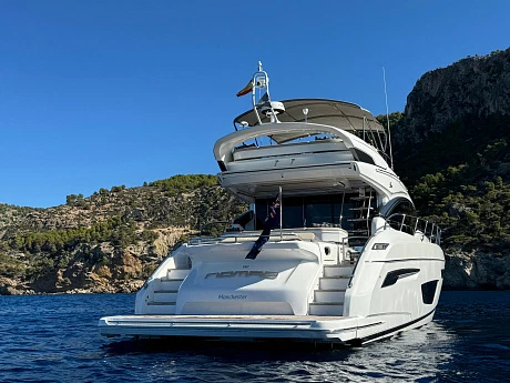 Яхта Princess S65 2018 5