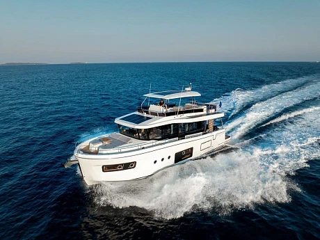 Яхта BENETEAU SWIFT TRAWLER 54  3