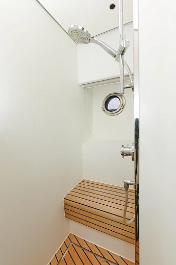 Яхта Azimut Fly 60 2019 4