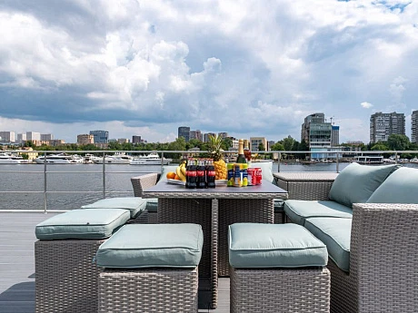 Яхта Хаусбот Y42 2025 25