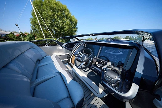 Princess R35 yacht 2021 10