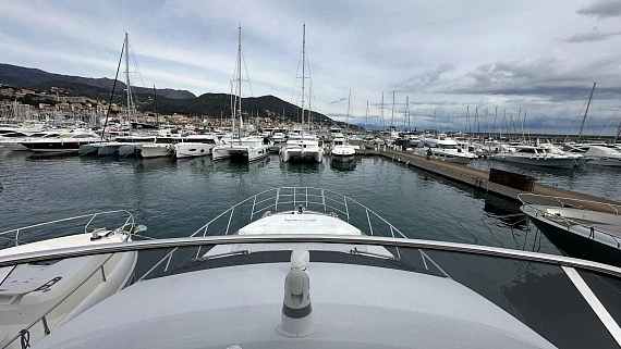 Яхта Azimut Fly 60 2022 15