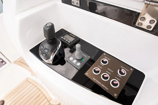 Azimut S6 yacht 2020 11