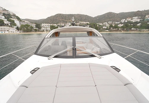 Яхта Sunseeker Predator 57 2017 9