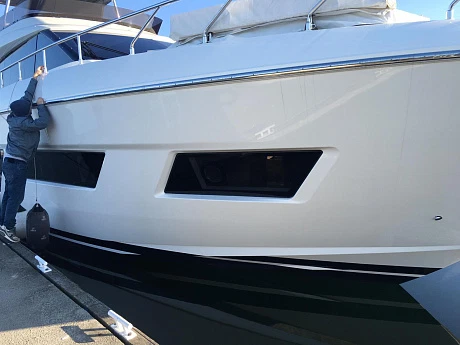 Яхта Ferretti 670 2018 4