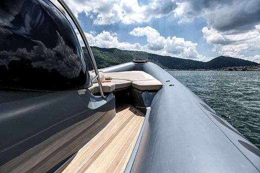 Яхта Strider 800  7