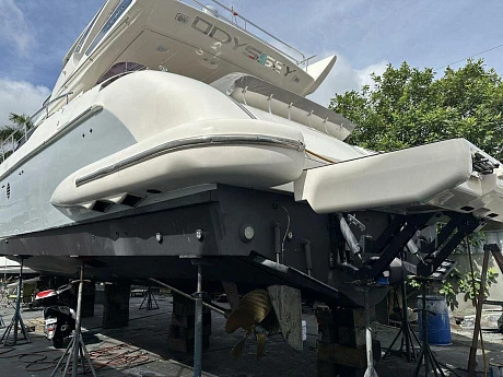 Яхта Azimut 64 2012 4