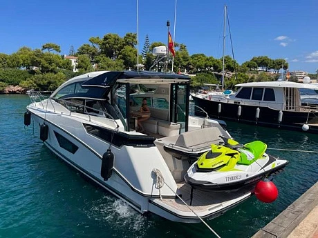 Яхта Beneteau Gran Turismo 46 2019 5
