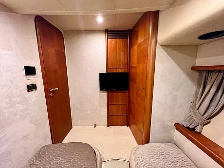 Azimut 62 yacht 2008 29