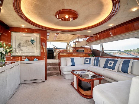 Ferretti 680 yacht 2001 8