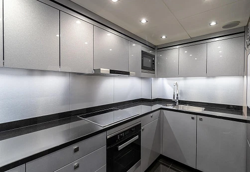 Яхта Sunseeker 95 2018 11