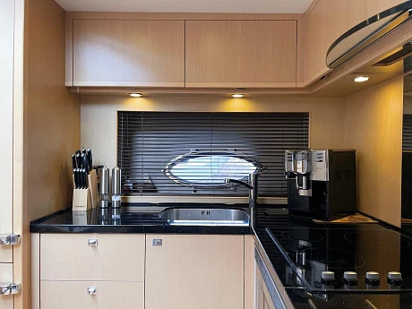 Princess V62 yacht 2010 11