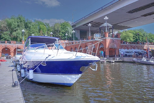 Яхта Cruisers Yacht 370 Express 2006 1