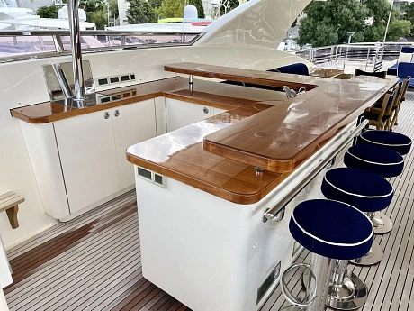 Horizon 122 yacht 2009 35