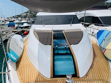 Fairline Squadron 65 yacht 2014 15