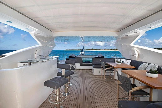 Яхта Sunseeker Predator 115 2013 9