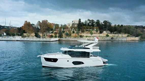 Яхта Absolute 48 Navetta 2020 1
