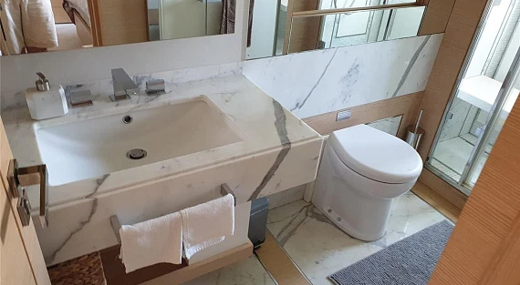 Яхта Benetti Delfino 93 2013 12