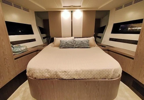 Яхта Azimut S6 Sportfly 2023 12