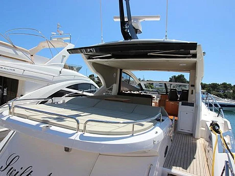 Яхта Sunseeker Predator 57 2015 2