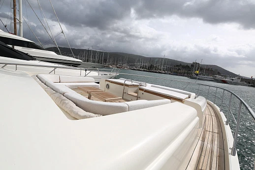 Яхта Azimut 100 Leonardo 2010 5