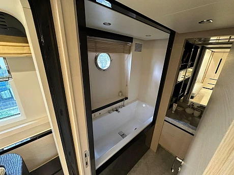 Яхта Azimut 80 Flybridge 2018 13