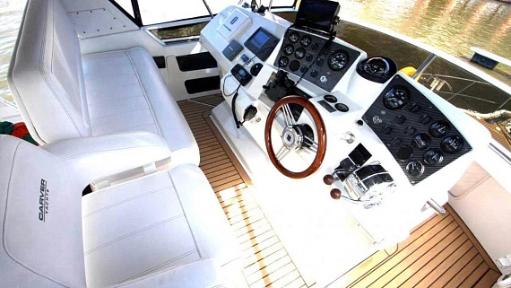 CARVER 43.5 yacht 2001 4