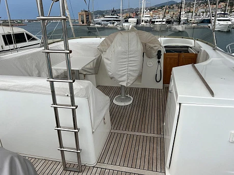 Beneteau Swift Trawler 52 yacht 2012 6
