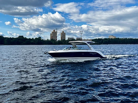 Яхта Sea Ray 310 SLX 2024 2