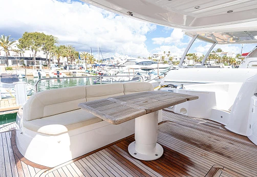 Яхта Sunseeker Manhattan 66 2006 10