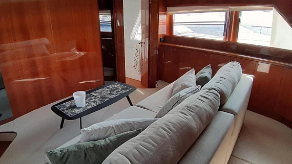 Яхта Benetti 79 SD 2002 13