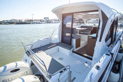 Beneteau Antares 9 OB yacht  1