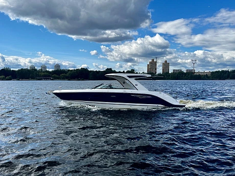 Яхта Sea Ray 310 SLX 2024 1