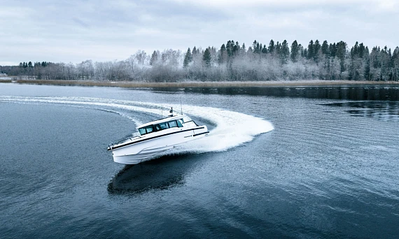 Яхта Axopar 38 XC Cross Cabin  3