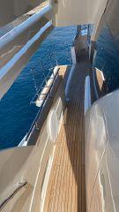 Яхта Ferretti Custom Line 100 2011 2