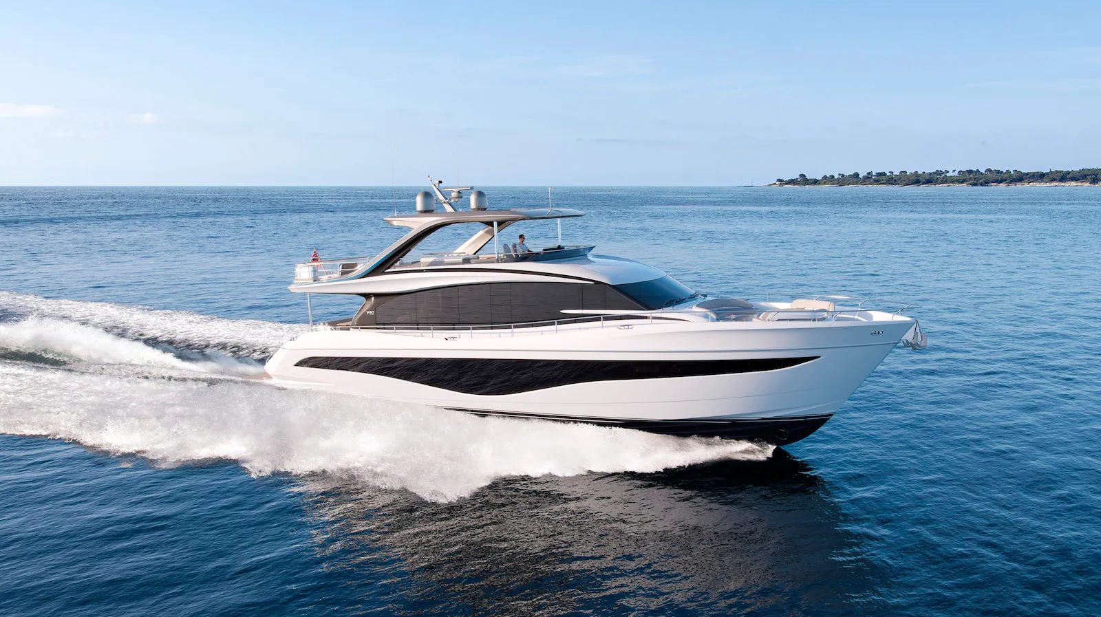 Как верфь Princess Yachts развивает традиционный дизайн