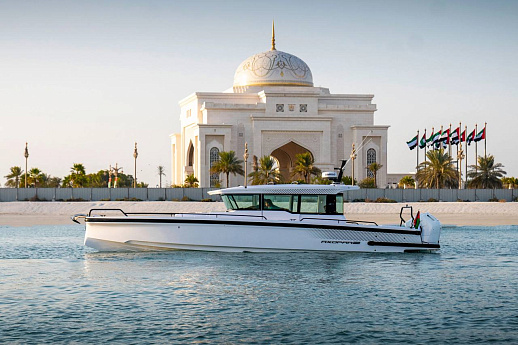 Яхта Axopar 37 XC Cross Cabin  1