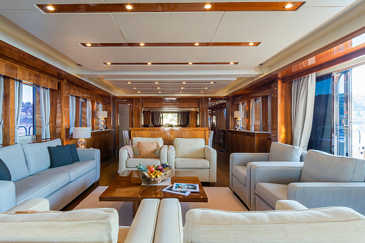 Яхта Sunseeker 115 Sport 2013 8